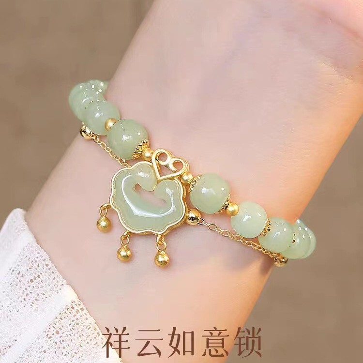 Hetian Jade Safety Lock Bracelet for Women, Suitable for Best Friends and Students, Versatile, Niche Design, High-End, Light Luxury, Vintage Style
