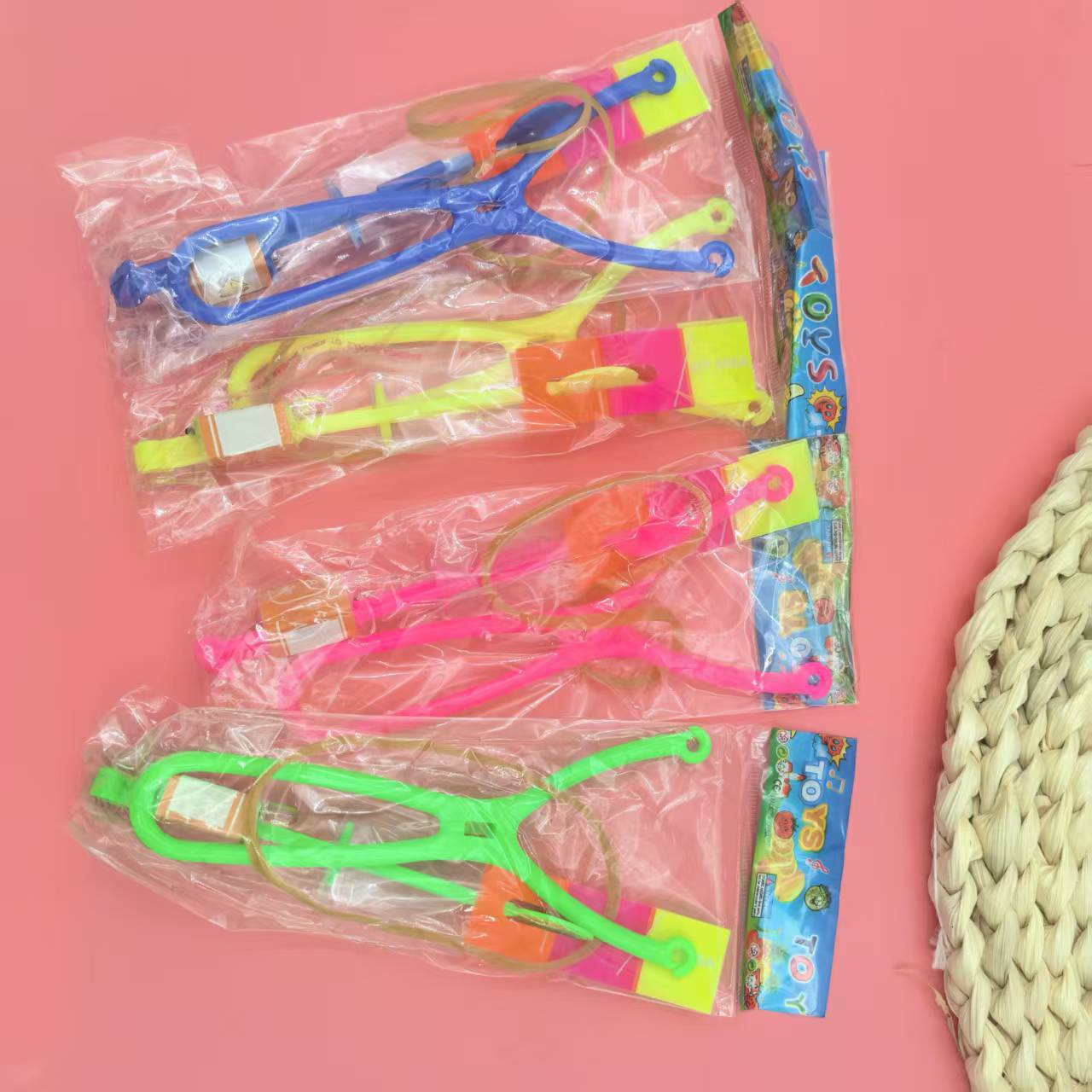 Juguetes de jardín de infantes para compartir pequeños regalos regalos de graduación regalos de clase práctica recompensa estudiantes primarios lotes de premios fa