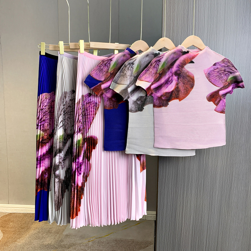 Foreign Trade Cross-Border Fashion Casual Pleated Skirt Suit Elegant Pleated T-Shirt Women's Short-Sleeved Versatile Long Pleated Skirt