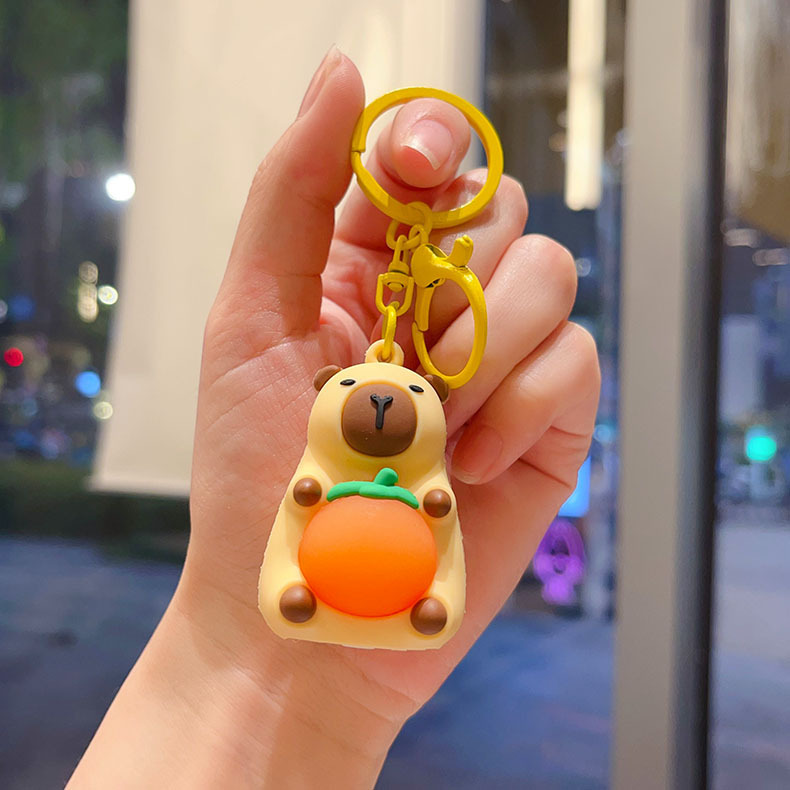 ライトアップカピバラキーホルダー発光ナイトライトテレビペンダントかわいいカピバラバックパック小さなギフト卸売|undefined
