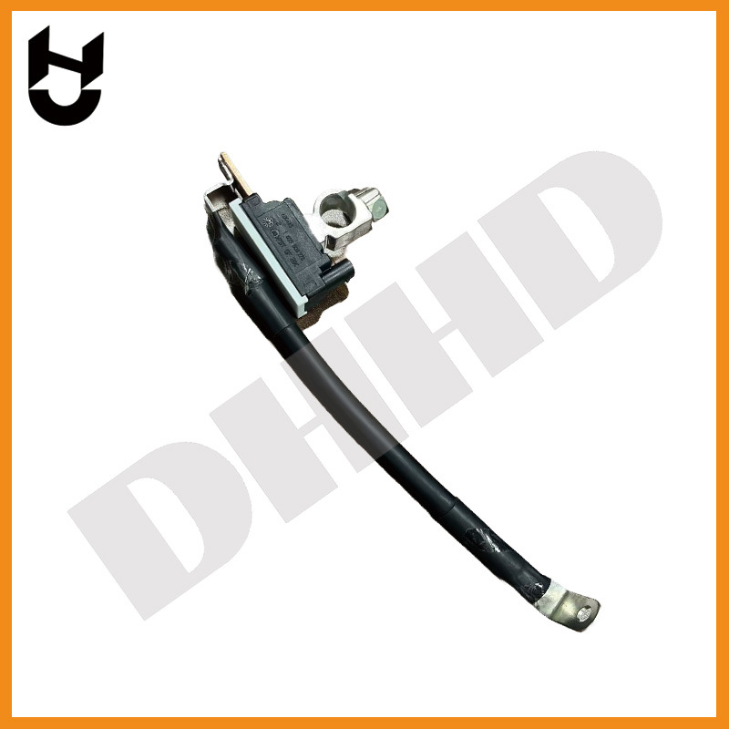 Battery Negative Management System Sensor Battery Head Lr048601 Lr0378671 Suitable for Land Rover Discovery