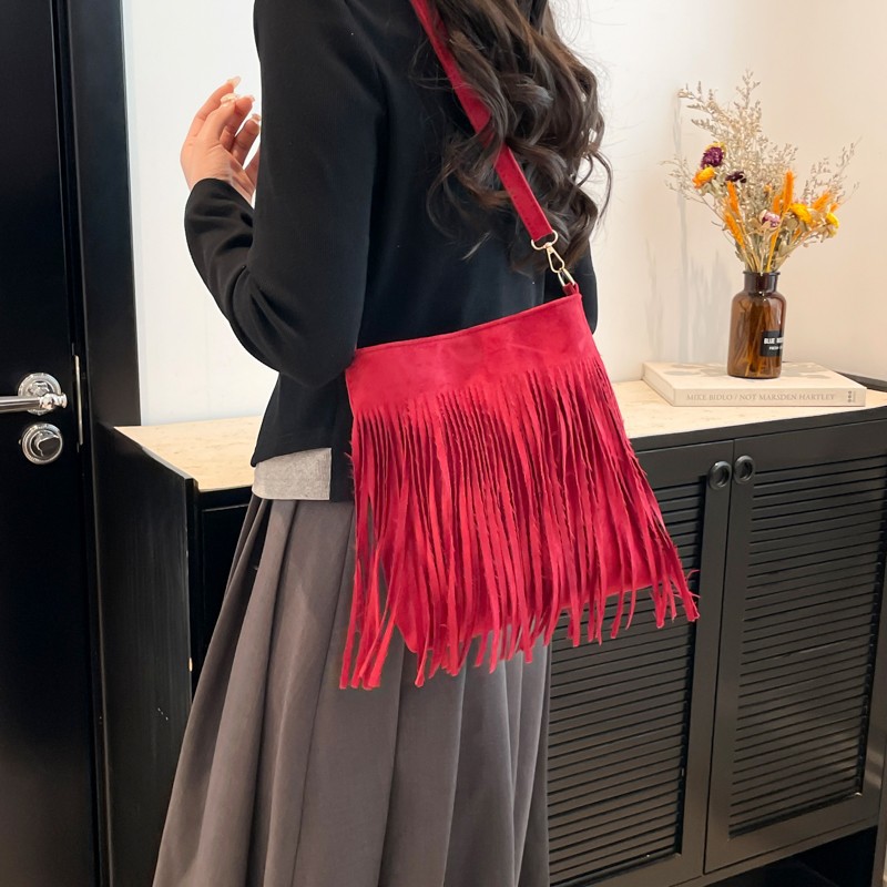 Bolso de hombro de gran capacidad con flecos, bolso de mujer, 2025 nuevo estilo, estilo occidental, retro, bolso de hombro popular, bolso de mensajero de cercanías