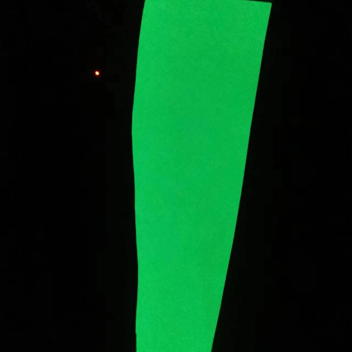 工厂直供夜光布箱包鞋帽反光膜反光条户外安全防护救生耐磨室外
