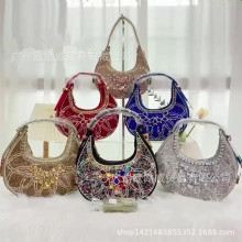 2025外贸女士尖头包钻石装饰时尚简约宴会风欧美水钻潮流包包带钻