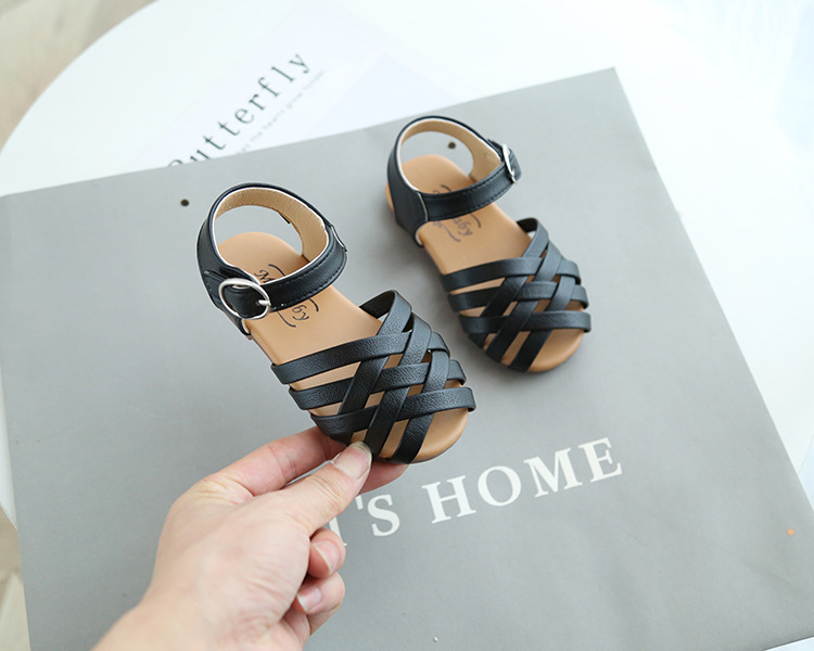 Baotou Sandals with Soft Sole Korean Hollow Small Leather Summer New Girl's Roman 2022 Children's Shoes_voghion.com