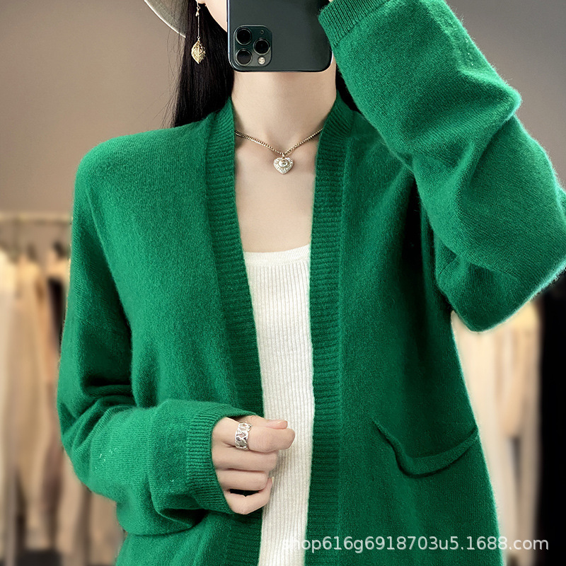 Spring and Autumn new women's outer sweater solid color with pocket small coat loose plus size lazy knitted cardigan outer wear Spring and Autumn new women's outer sweater solid color with pocket small coat loose plus size lazy knitted cardigan outer wear