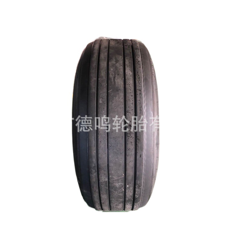 Neumático de la nave del neumático 1050 × 400 46 × 17R20 del barco Neumático de los aviones 1270 × 455R22