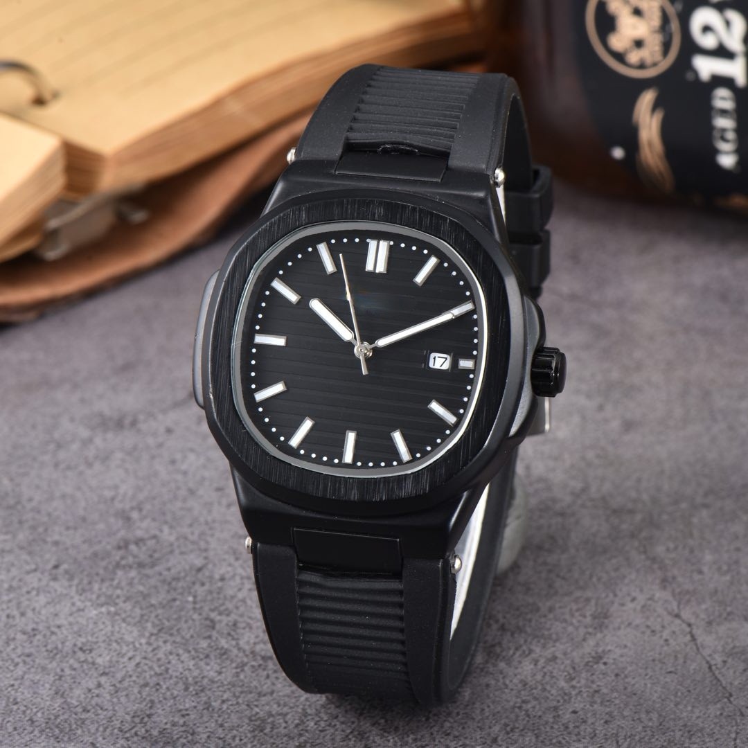 Live foreign trade explosions Nautilus three-pin men's watch simple fashion luxury quartz watch in stock supply