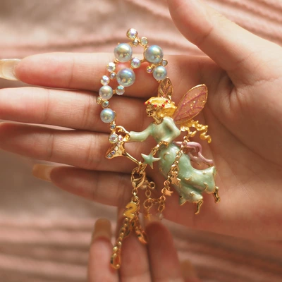 Bubble fairy Angel wine glass enamel craft handmade vintage medieval vintage brooch corsage in stock wholesale
