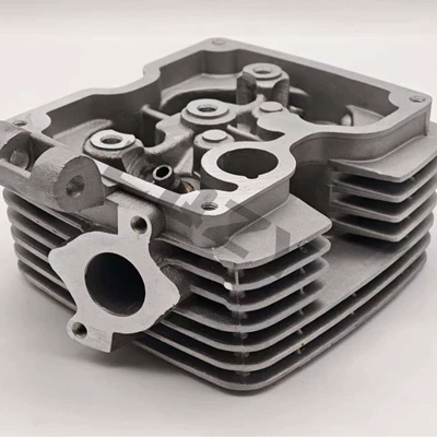 Motorcycle Parts Cylinder Head Cylinder and parts