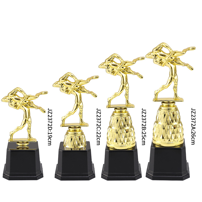 Nuevos eventos trofeos de plástico recompensas juegos escolares infantiles cuentas de cuentas de cuentas de beisbol equilibrio carro paloma