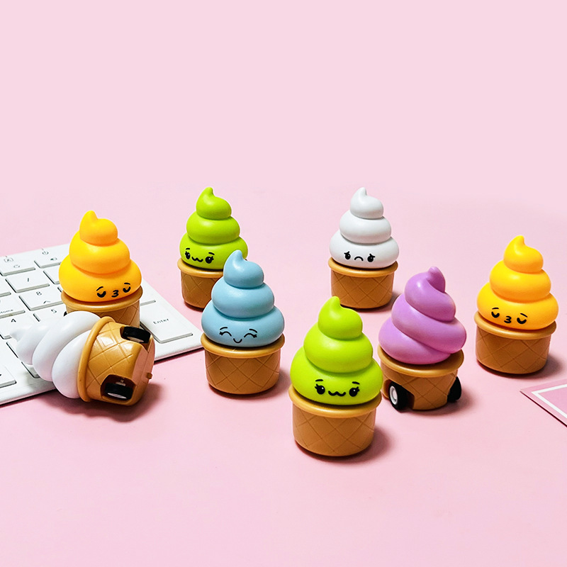 Lindo cono de helado lindo dibujos animados Tire hacia atrás coche pequeño juguete inercia Tire hacia atrás coche kindergarten regalo