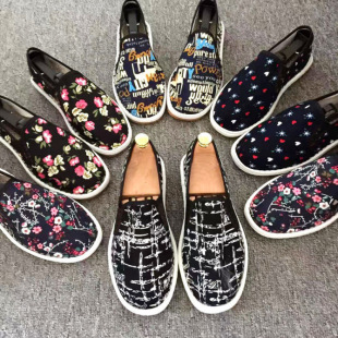 ����Ьţ�����ʿ�ϱ������e����С�﹤���ڱ��ϰ�Ь