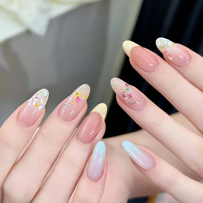 Spring Gentle Dried Flower French Style Wearable Nails, Long Style, High Appearance and Elegant, Versatile Nude Color Short Style Gradient Manicure Supplies Spring Gentle Dried Flower French Style Wearable Nails, Long Style, High Appearance and Elegant, Versatile Nude Color Short Style Gradient Manicure Supplies
