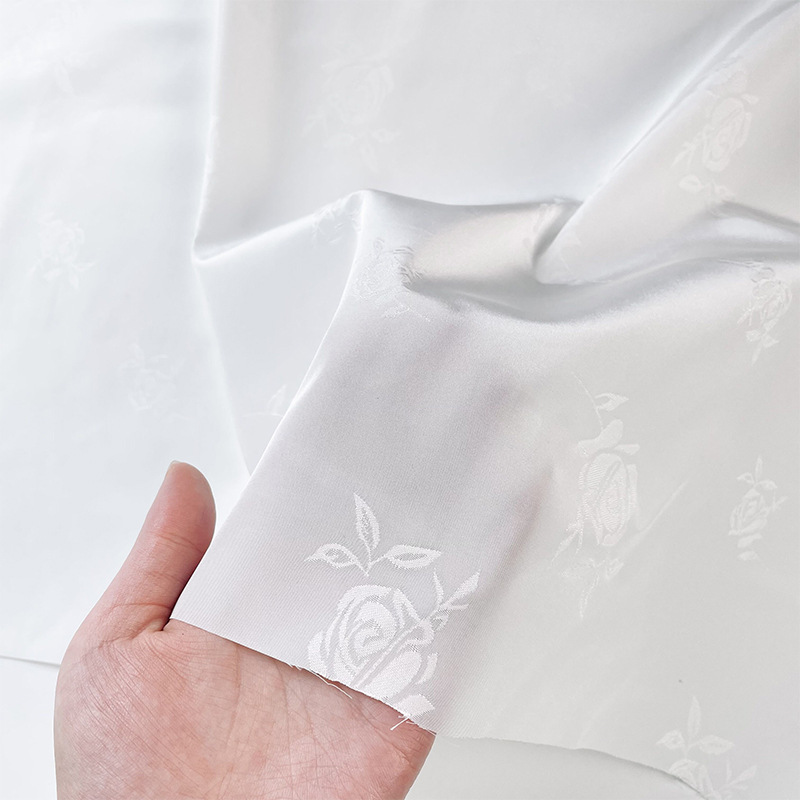 暗纹提花 抗皱超美黑色、白色玫瑰提花面料旗袍汉服古装春夏布料