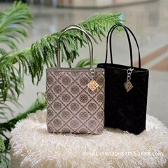 TBミニトートバッグ女性2025新型小型チェーンシングル肩バックファッション斜めショルダーバッグプリント老花アイロン