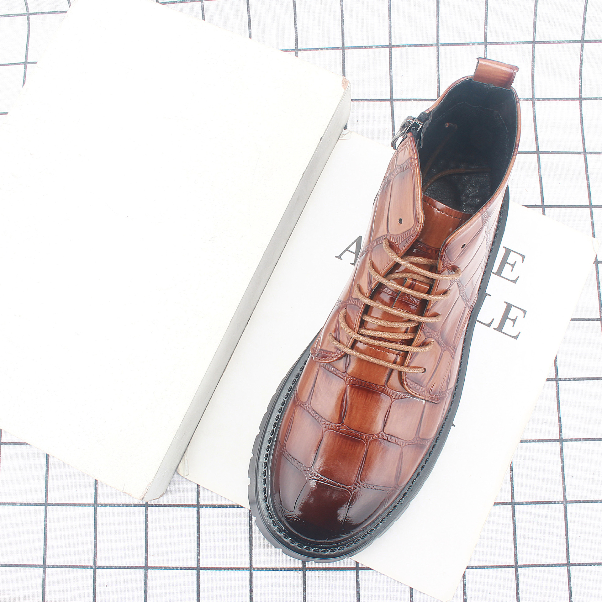 ��ó�羳������Ь����ѷ����ʱ�д�ͷƤЬ�п��׸��Űٴ�Ь�ӳ�