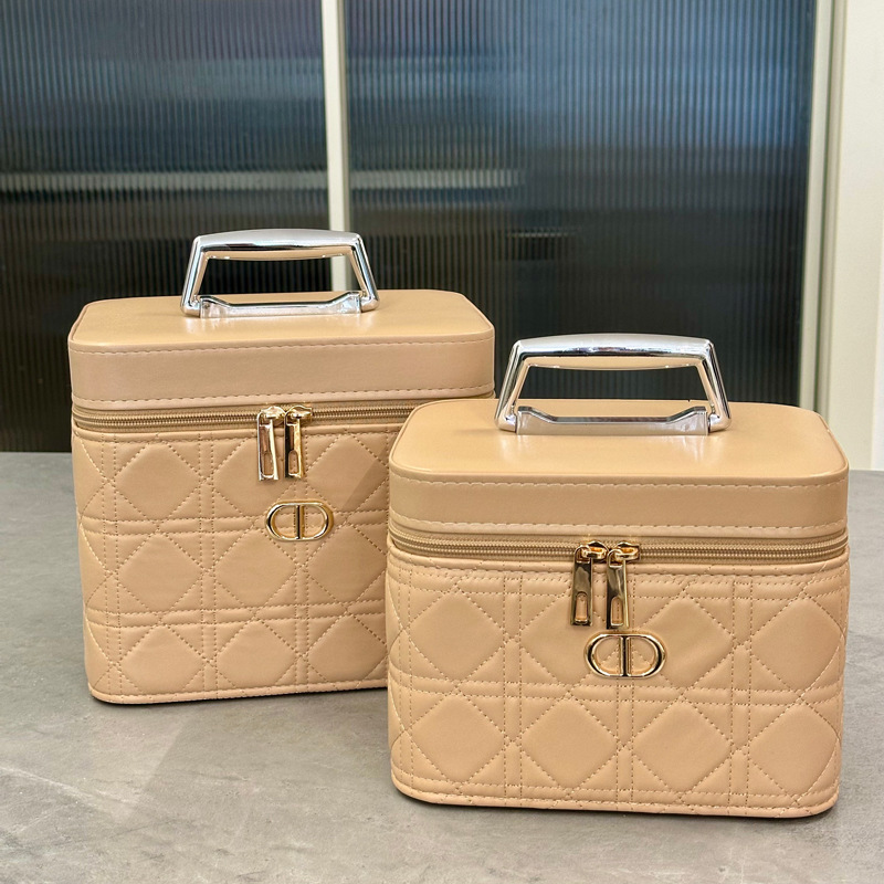 Caja de maquillaje Lingerie portátil para mujeres bolsa de maquillaje portátil caja de maquillaje caja de almacenamiento superfuego caja de almacenamiento impermeable nicho