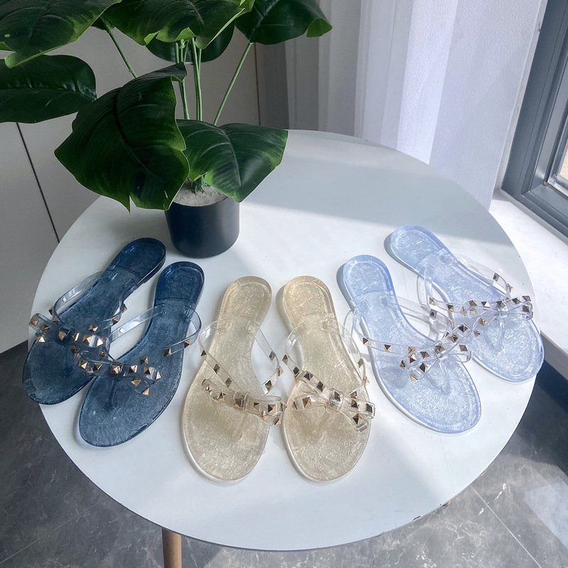 36-42 Size European and American Rivet Flip-Flops Purchasing Sandals Wholesale Summer Women's Jelly Shoes Export Cross-Border Flip Flops