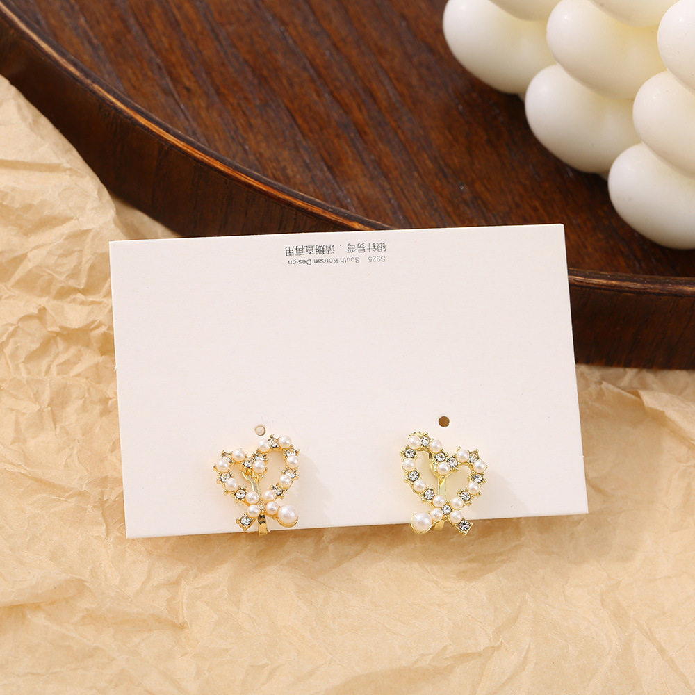 Steel needle Ear Needle Material 1 Pair Casual Simple Style Flower Bow Knot Inlay Alloy Rhinestones Earrings