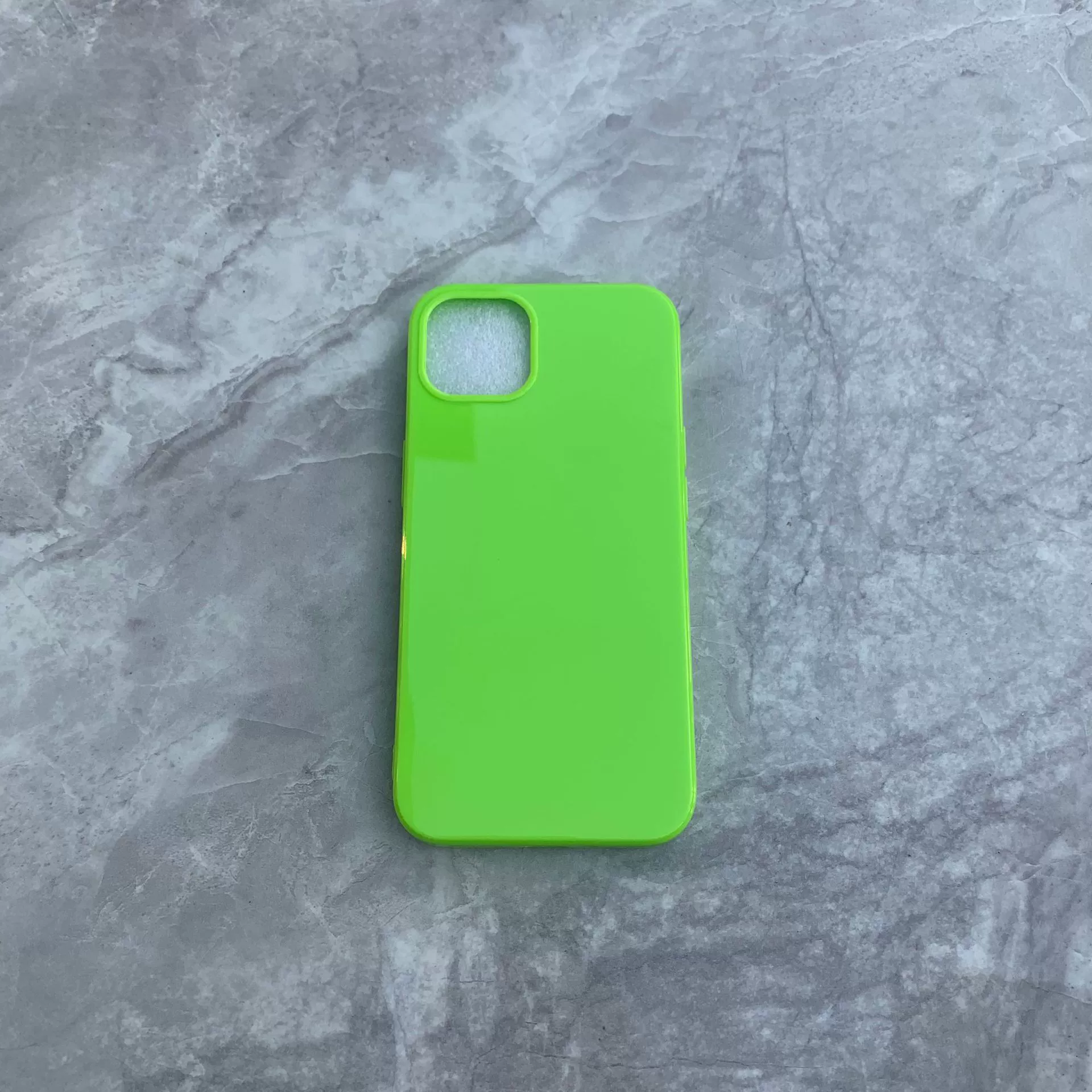 Чехол для телефона (Apple iPhone 15) глянцевый голый корпус, тонкий защитный чехол — несколько моделей