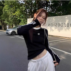三叶草修身运动圆领长袖T恤女夏季薄款打底衫上衣三条纹2025新款