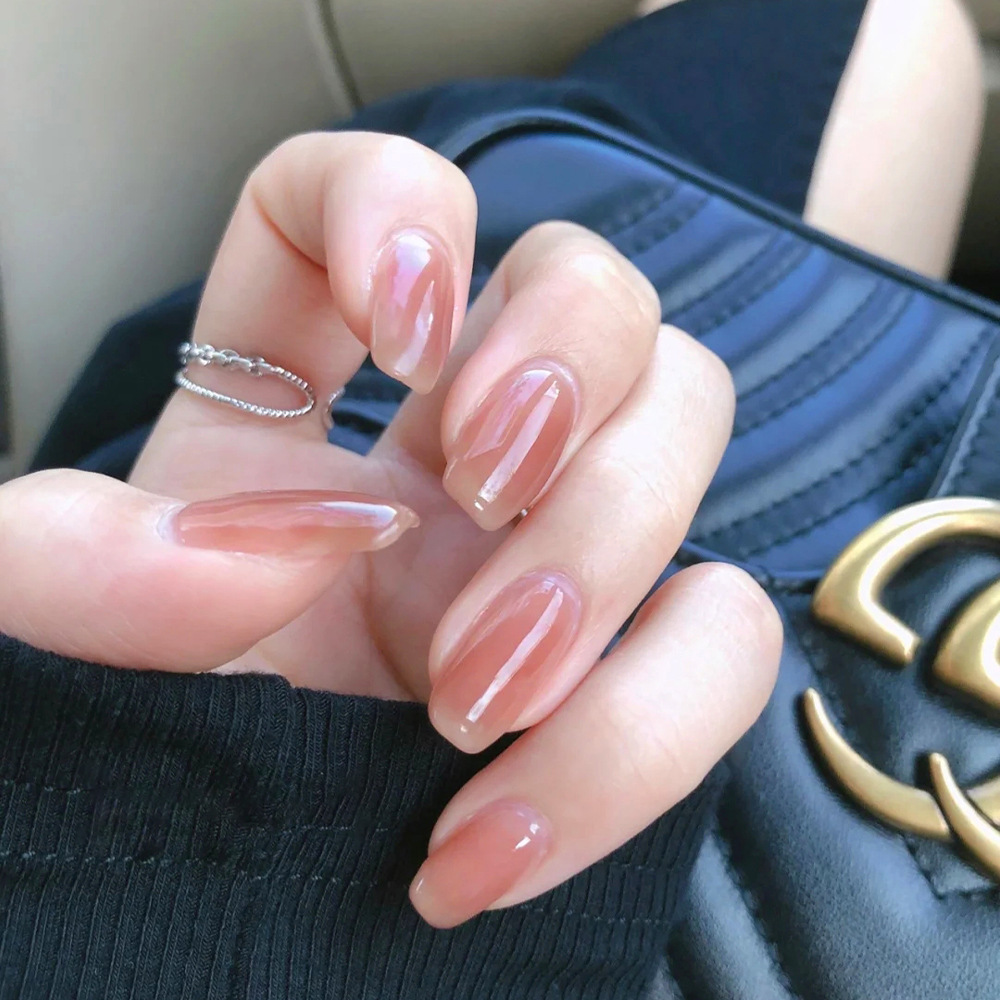 Venta caliente de piezas de uñas de uñas dulces y lindas 24 piezas de parches de uñas simples y suaves
