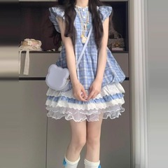 フレンチスタイルのブルーチェック柄ドレス女性の初夏の服装2025新しいパフスリーブプリンセススカート