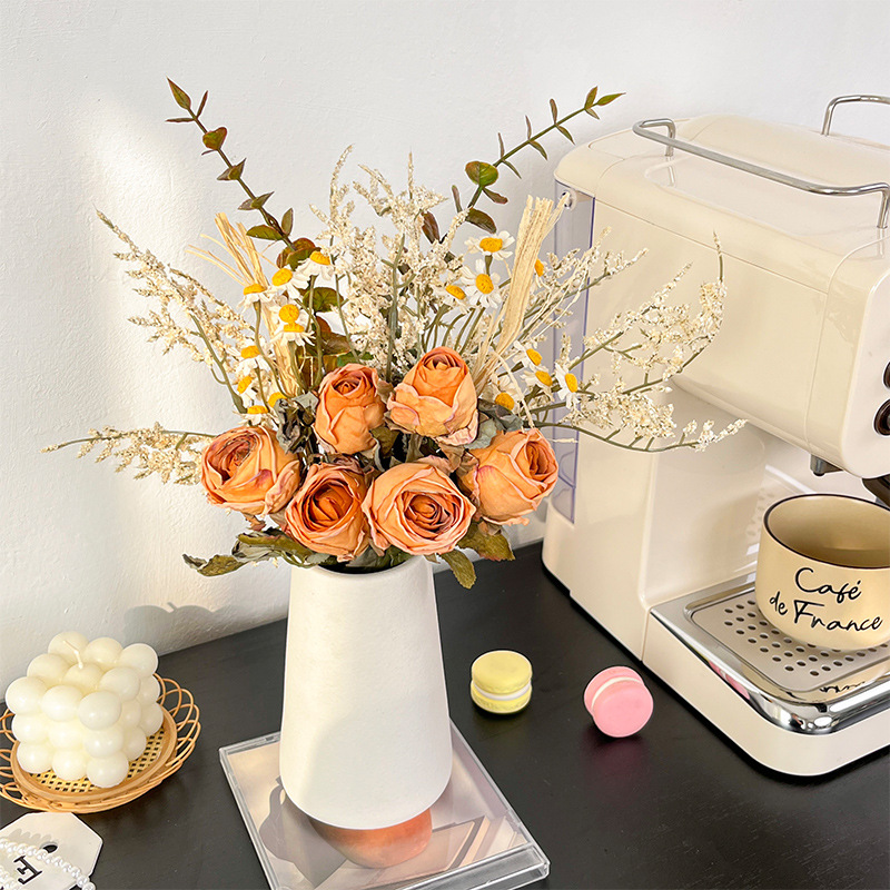 玫瑰花復古烤邊玫瑰仿真花花束裝飾花手捧花仿真綠植造景拍照道具