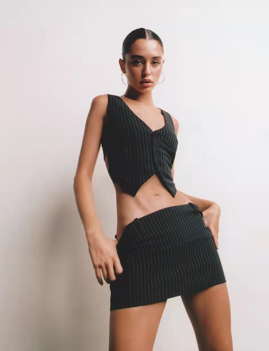 2022 nueva calle europea y americana chica caliente personalidad bolsillo costura cuello en V cintura apretada cardigan Chaleco de color sólido chaleco image 2