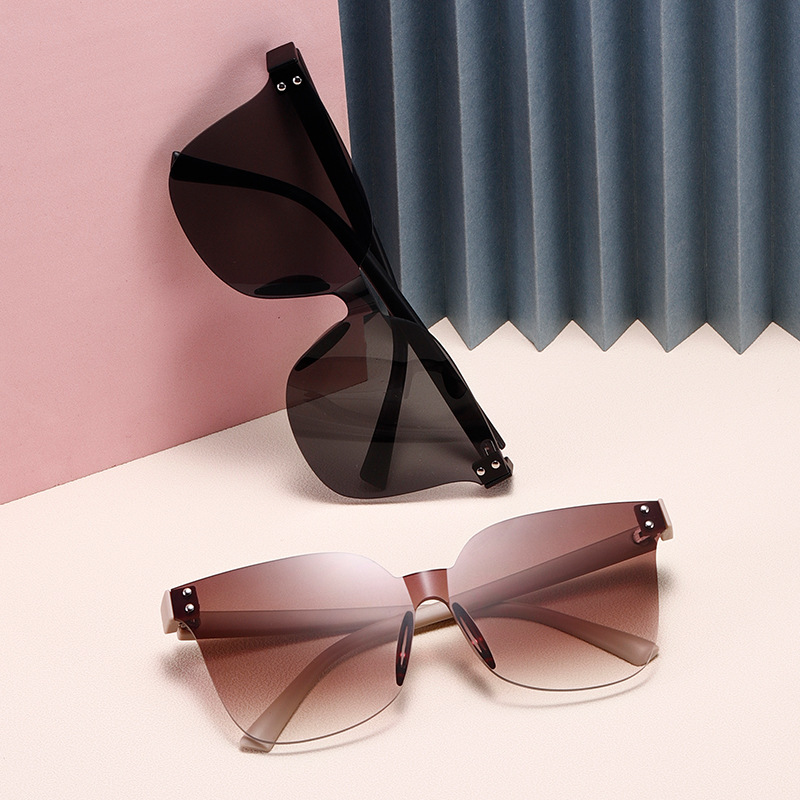 comfortable fashionable glasses