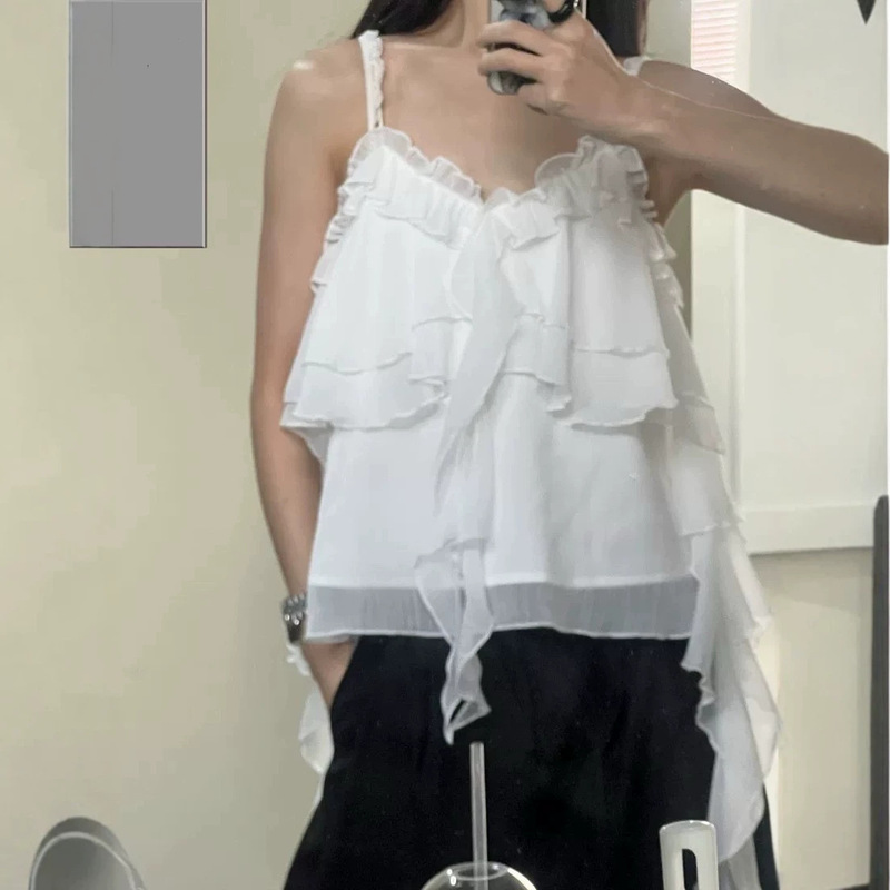 Now Available: Korean Designer Addi*Ted Irregular Lace Camisole, Korean-Style Women's Clothing, Simple and High-End Slimming Tank Top