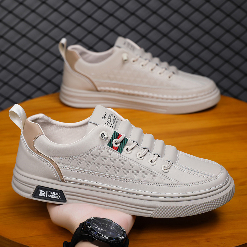 Zapatos de primavera para hombre, nuevos zapatos blancos transpirables de un solo pedal, zapatos de cuero de moda para hombre, zapatos de deporte de ocio, zapatos de moda