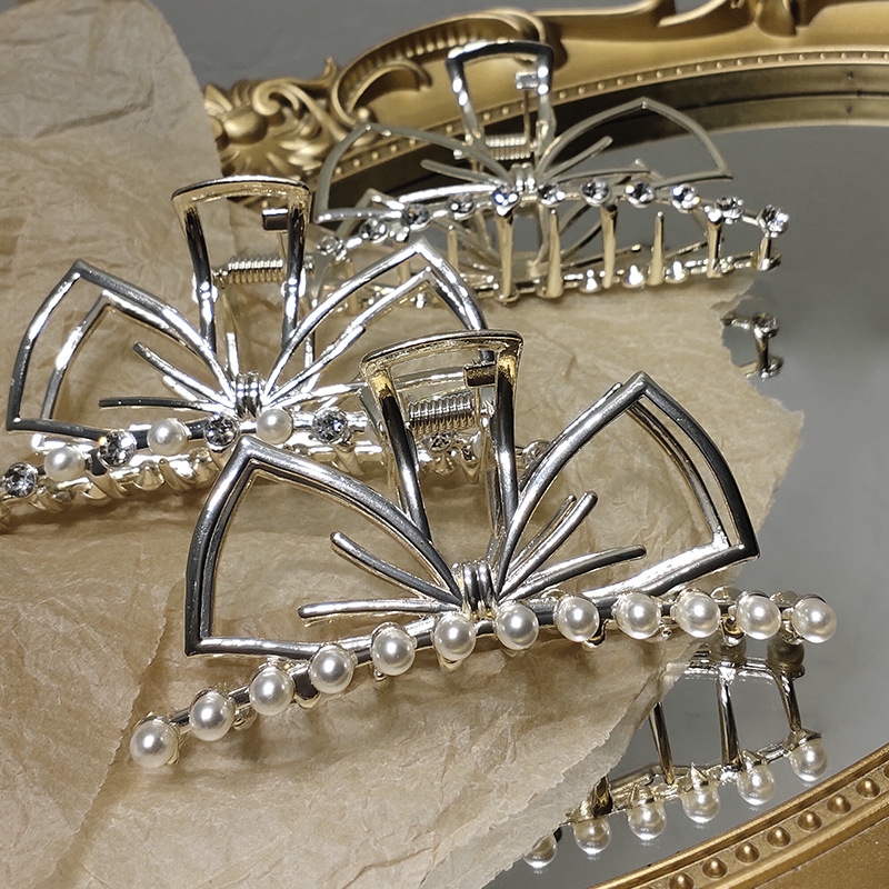 Großhandel Schmuck Metall Geometrische Schleife Perlenfang Clip Nihaojewelry display picture 2