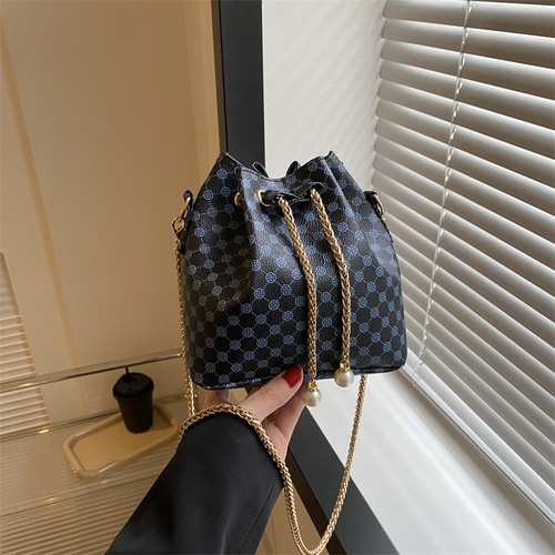 Spring New Fashion Chain Handbag Shoulder Top Handle Bucket Bag Women's Bag Supports Large Wholesale Mixed Batch