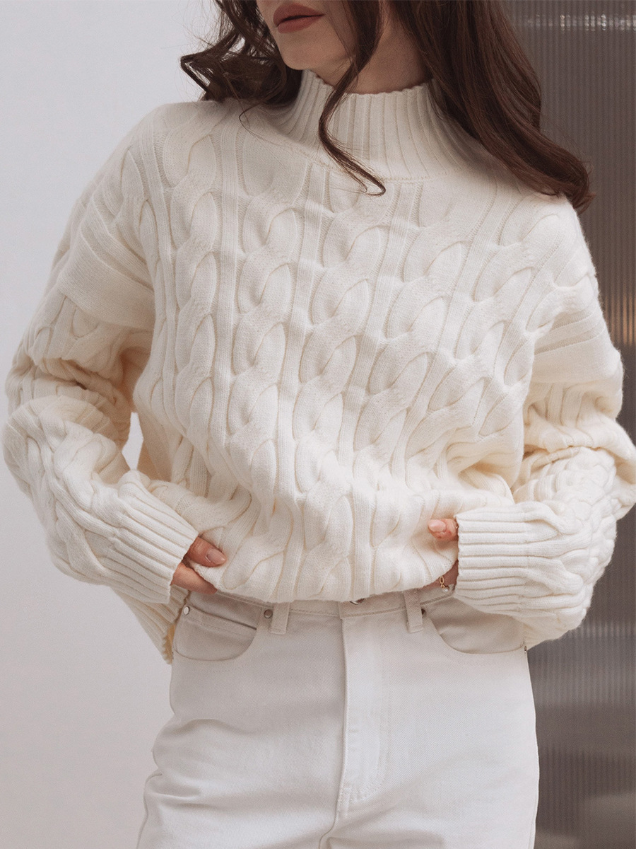 Suéter de cuello medio alto transfronterizo Europa y los Estados Unidos 2025, otoño y invierno nuevo estilo perezoso camisa de punto de torsión suéter de cabeza suelta para mujeres