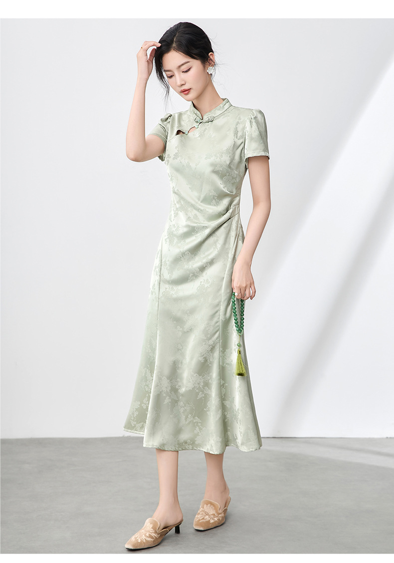 Đầm maxi nữ thắt eo phong cách sườn xám cổ điển, họa tiết phù điêu jacquard phương Đông — Màu xanh lá chi tiết 13
