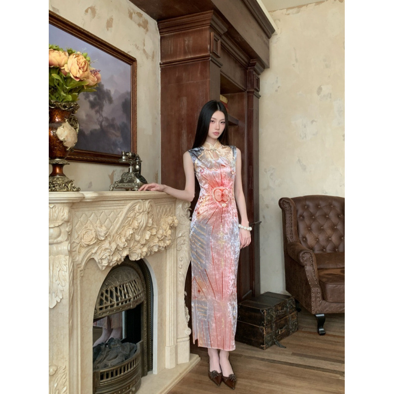 Artistic Printed Velvet Long Modified Cheongsam Dress Artistic Printed Velvet Long Modified Cheongsam Dress