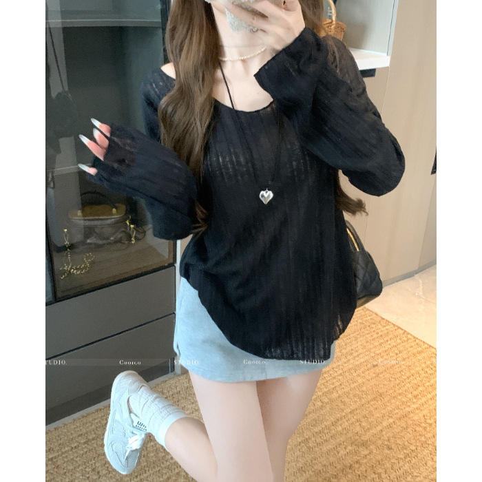 검은색
