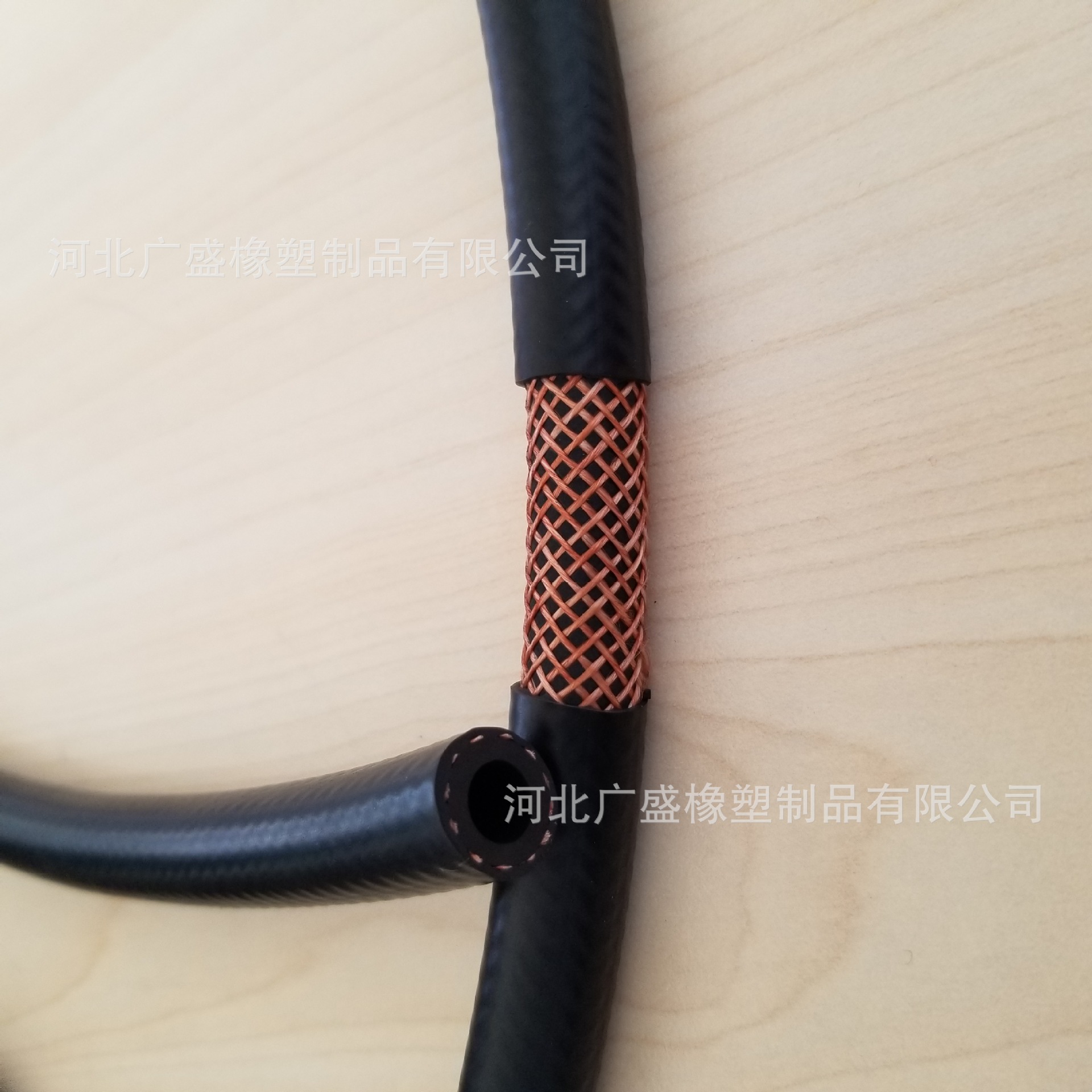 批发丁腈橡胶管NBR发动机燃油软管耐油管汽配汽油汽车高压硅胶管