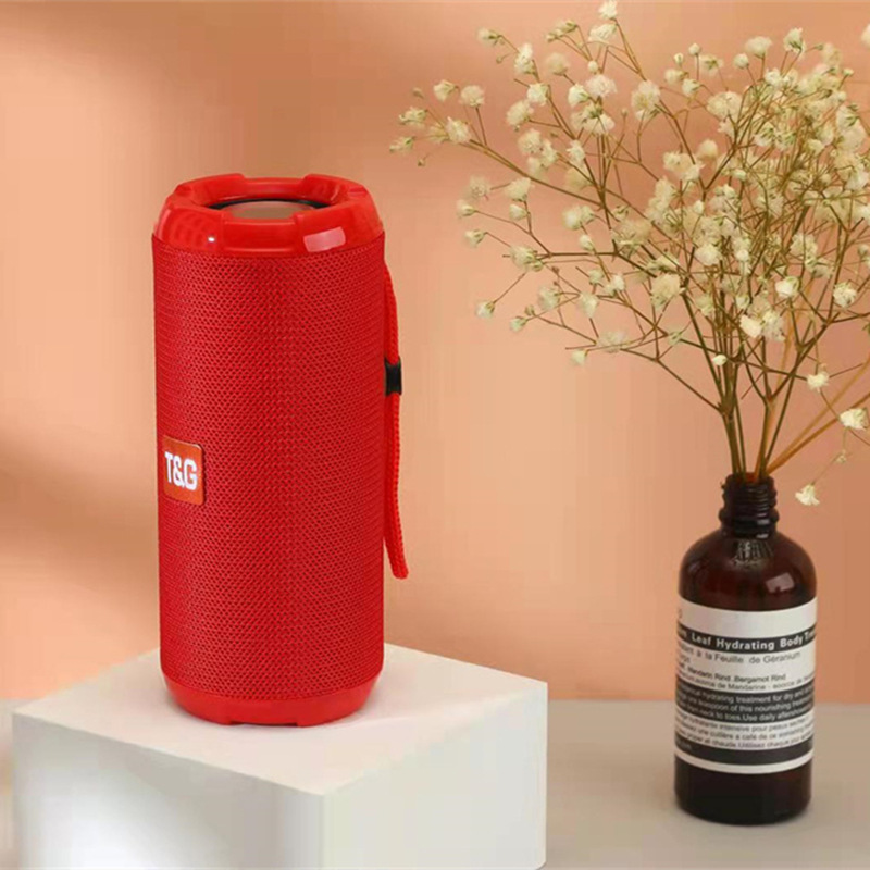 Altavoces Bluetooth inalámbricos TG621 tarjeta portátil portátil al aire libre tela impermeable FM radio TWS serie modelo privado