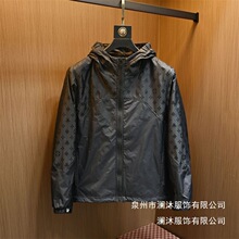 �W��վ���ƕr��ײɫ�A�����b���＾����������e�p�ݷ��L�Bñ���l