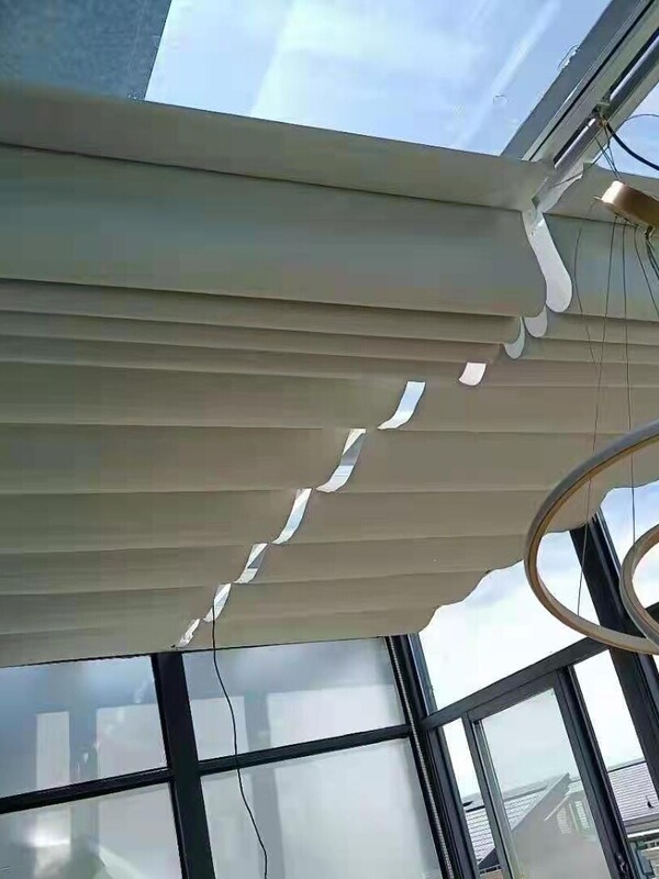 Sunroom Sunshade Roof Curtain, Sun Protection and Heat Insulation, Manual and Electric Folding Retractable Ceiling Curtain, Glass Room Balcony Sunshade Curtain Sunroom Sunshade Roof Curtain, Sun Protection and Heat Insulation, Manual and Electric Folding Retractable Ceiling Curtain, Glass Room Balcony Sunshade Curtain