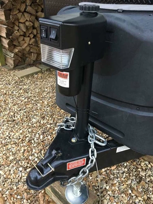RV Modification Parking Electric Car jack