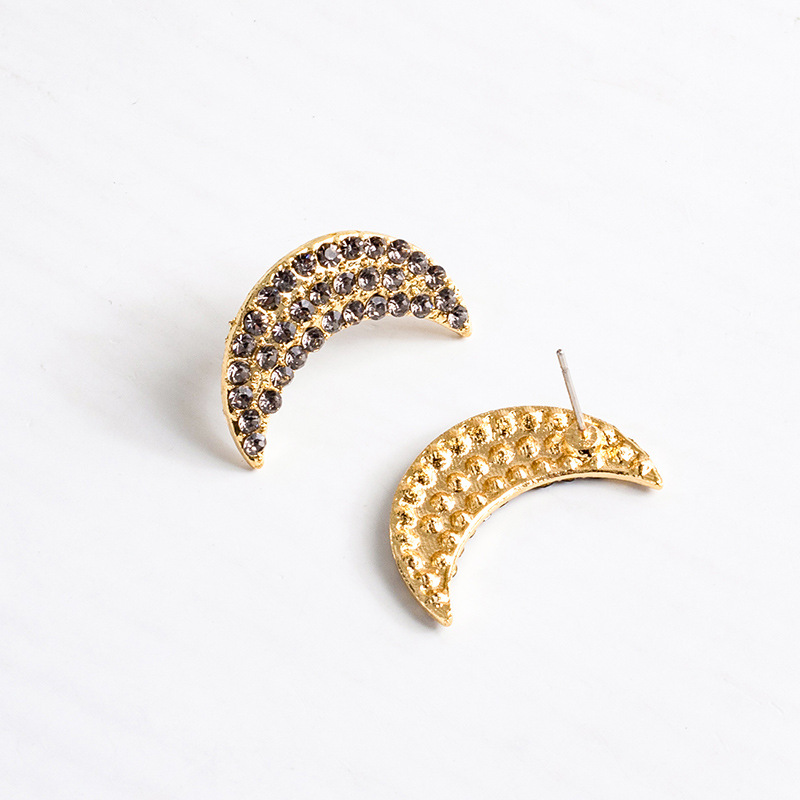 Simple New Fashion All-match Mini Crescent-shaped Earrings Full Diamond Moon Earrings Fashion European And American Earrings Hot Sale display picture 10