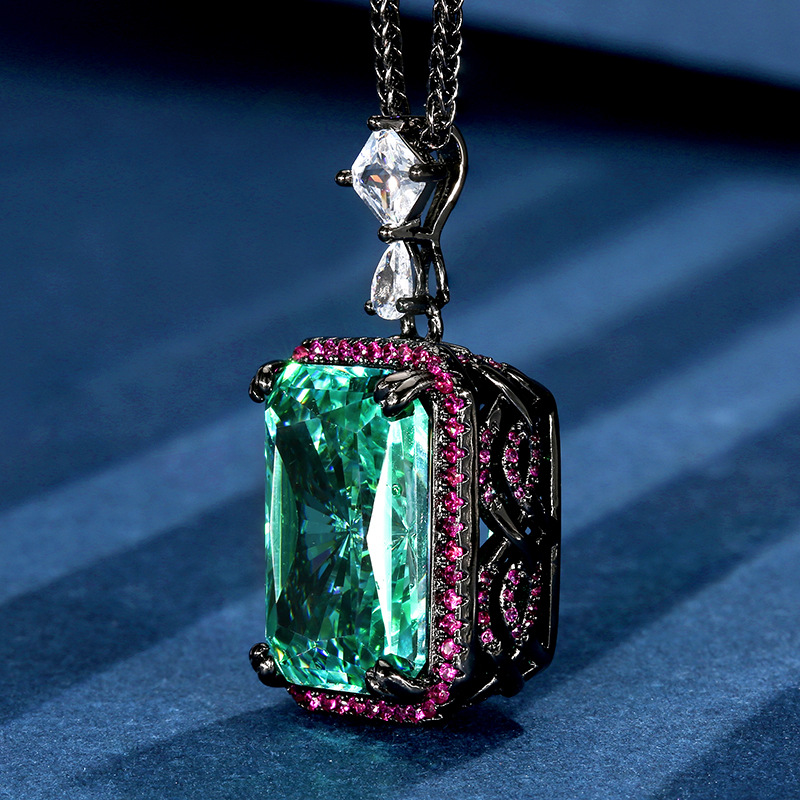 2025 nuevo traje de joyería Zhuang Shengsheng traje de colgante verde Reddine Chapala piedra principal 15*20