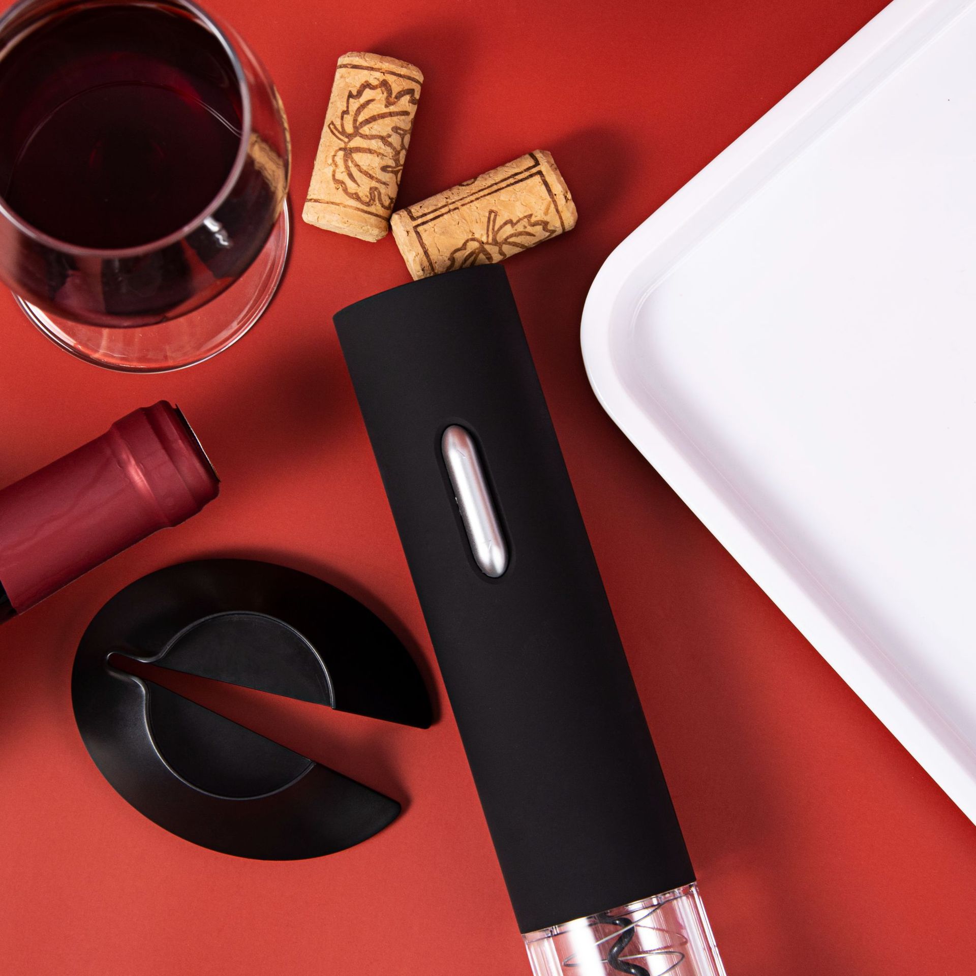 跨境4件套礼盒装干电池款电动红酒开瓶器塑料自动电动开瓶器