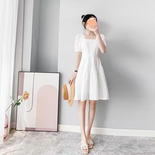 2023夏季新款通勤女装方领白色小众裙子收腰显瘦高级感法式连衣裙