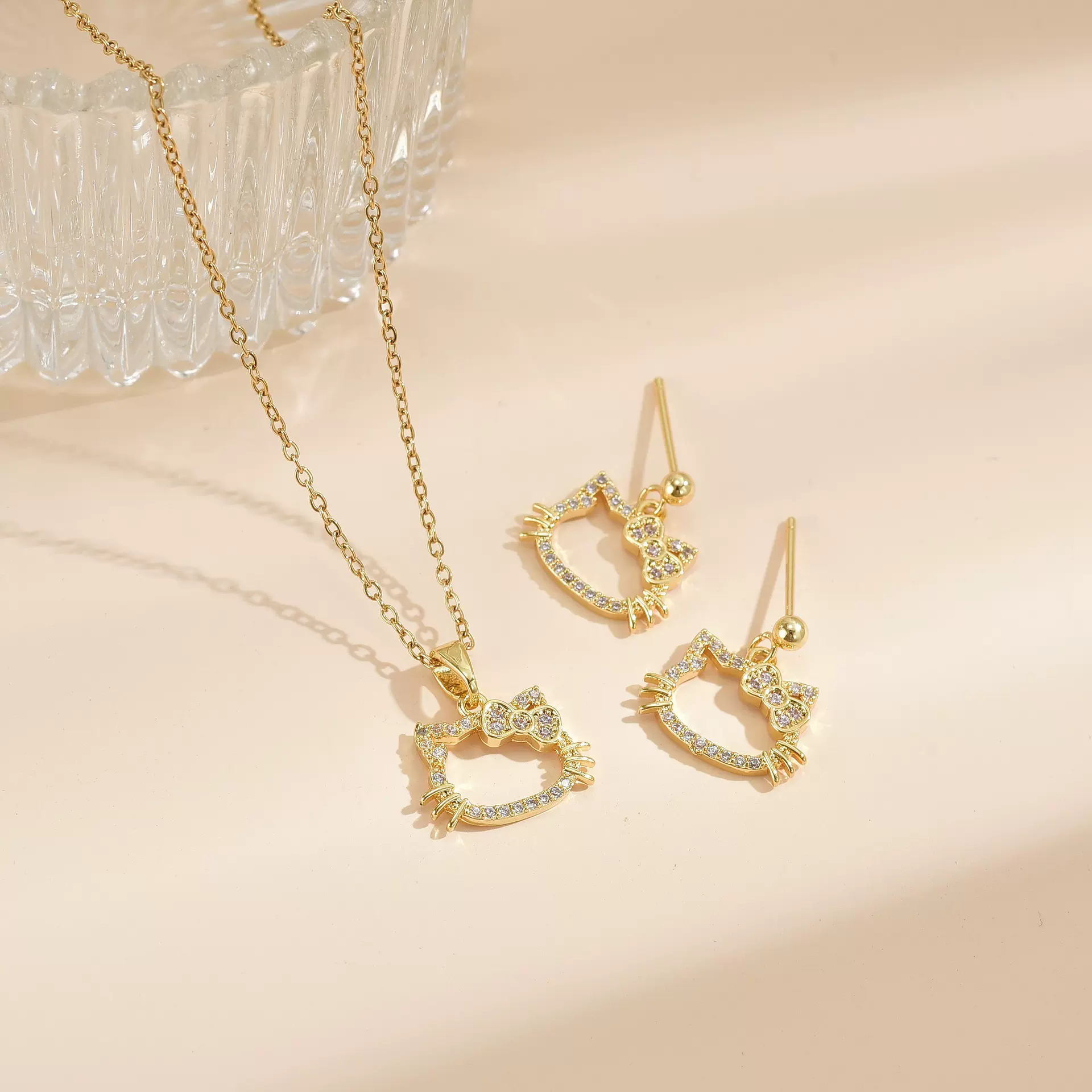 蝴蝶结猫咪轻奢气质华丽满钻项链女百搭高级感锁骨链耳环项链套装