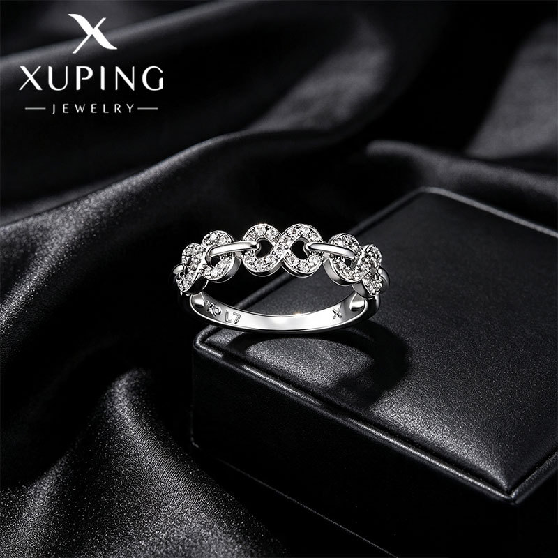 Xuping lujoso diseño ligero anillo de diamante de aleación de apertura de alta calidad anillo de moda personalidad anillo de novia